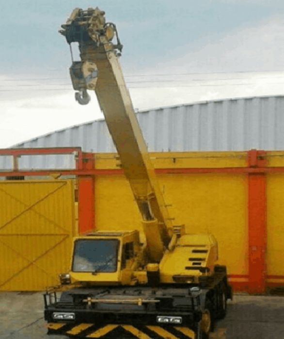 GRUAS INDUSTRIALES
